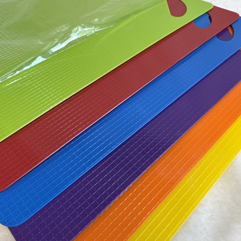 The Unbranded Brand piece flexible